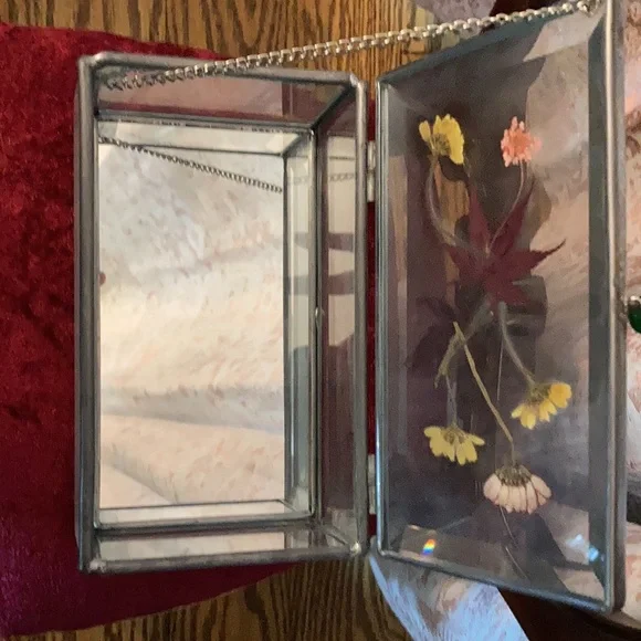 Vintage crystal jewelry box by Royal Limited circa 2000 for the May Company. - Picture 6 of 7